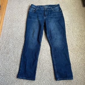 Maurices High Rise Curvy Straight Jeans, 18